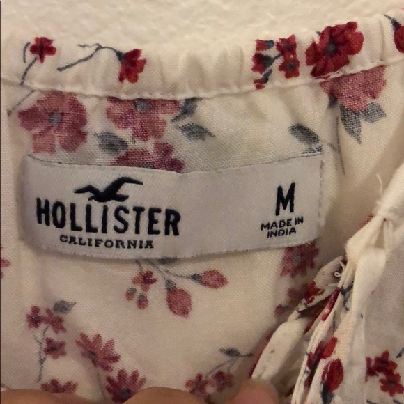 🎉4 for $30🎉 Hollister Floral Tank - Picture 4 of 4